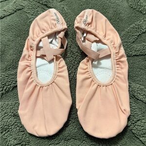 Pink Women Ballet Slip-On Shoes NEW